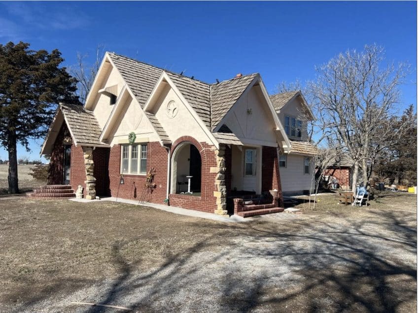 Kansas Country Cottage