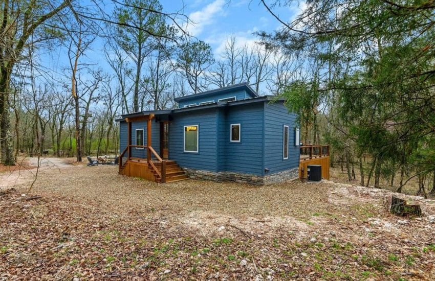 Creekside cabin