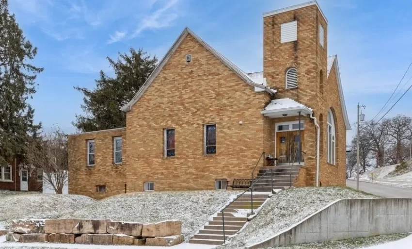 Illinois church for sale