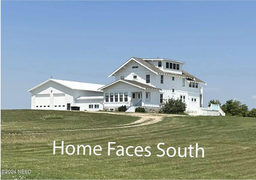 South Dakota Farmhouse