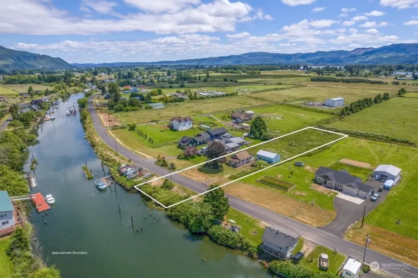 Washington waterfront home