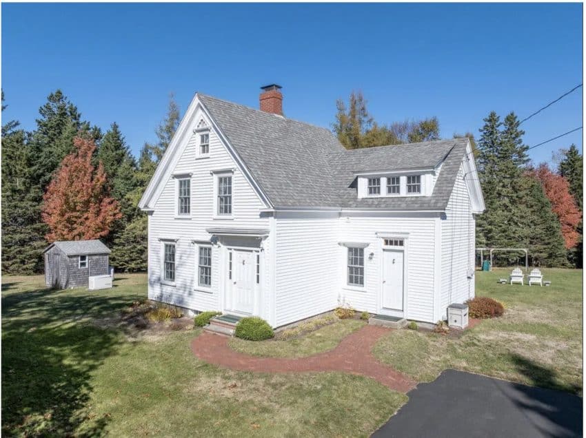 Maine Farmhouse