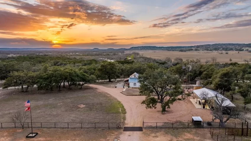 texas farmhouse