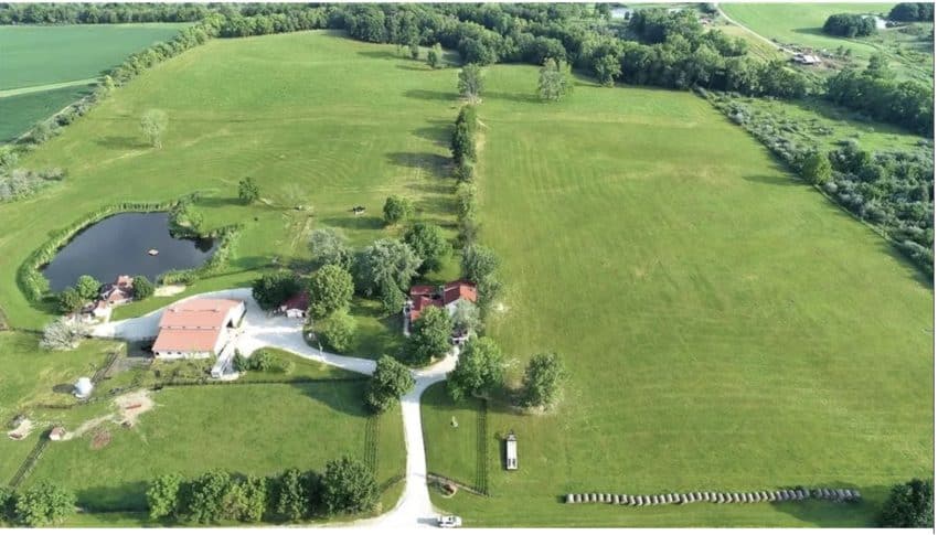 Illinois Cattle/Horse Farm