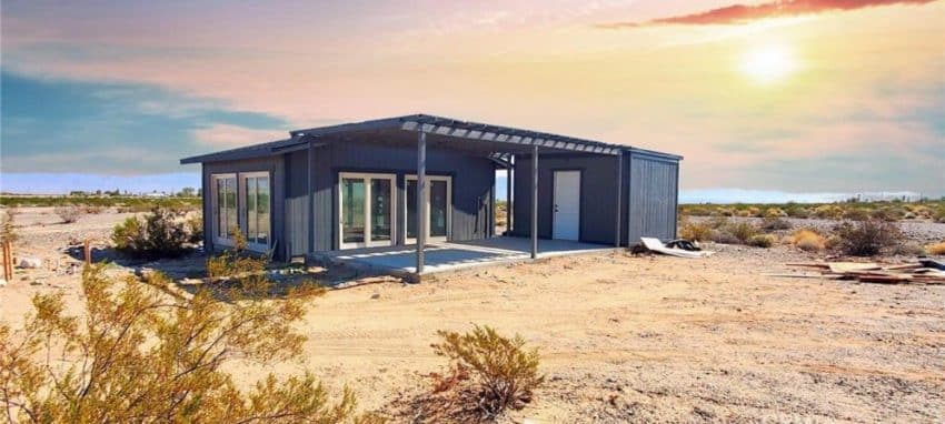 Off-grid desert tiny home