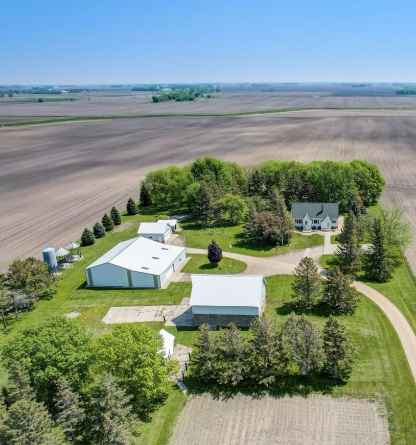 farmhouse on 20 acres