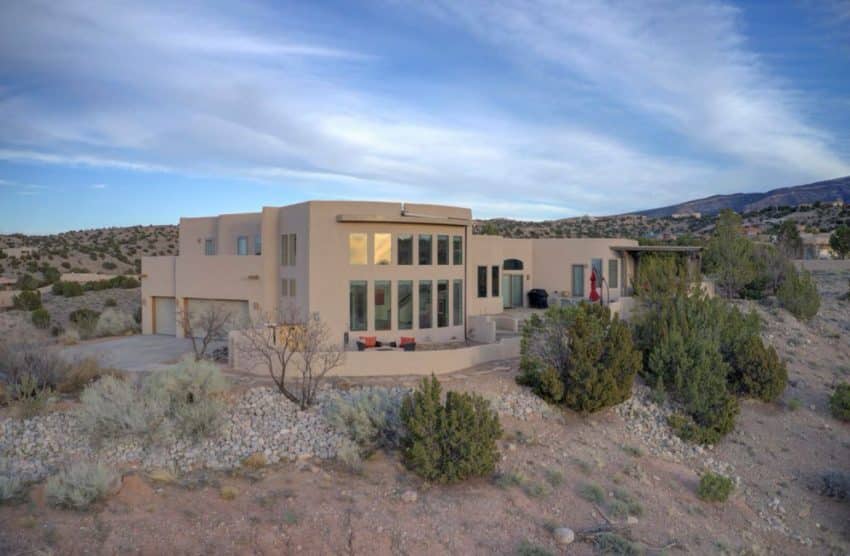 Contemporary New Mexico home for sale