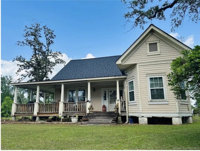 Historic Louisiana Country Home