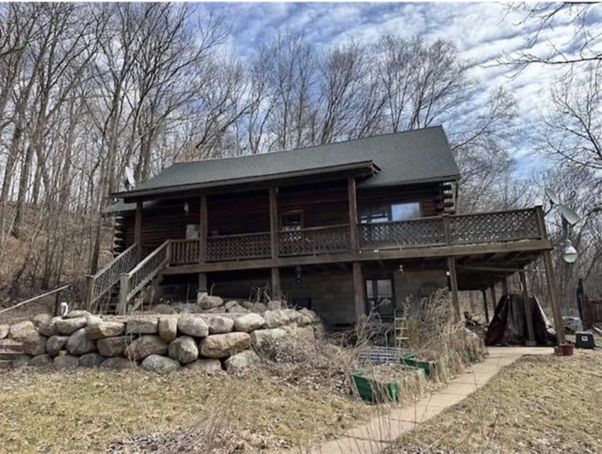 Wisconsin Log Home