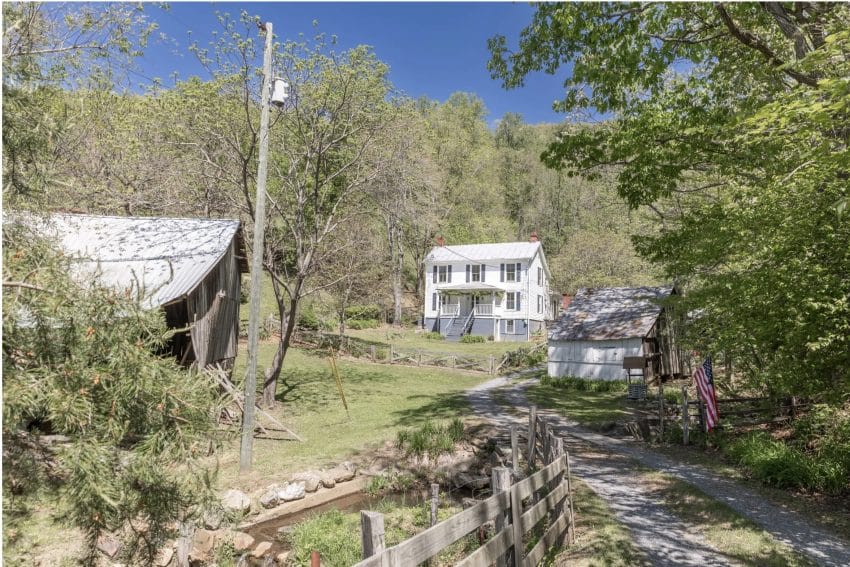 Virginia Farmhouse