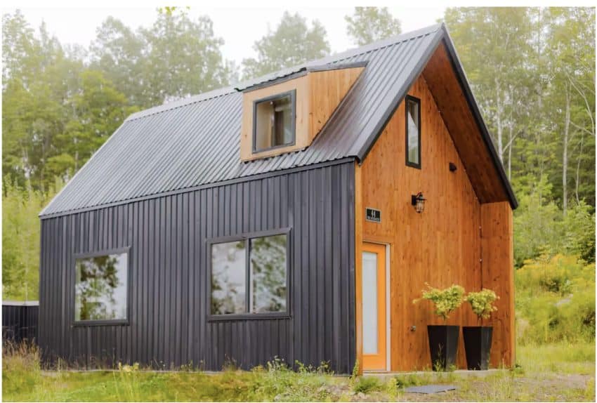 Maine Off-Grid Cottage