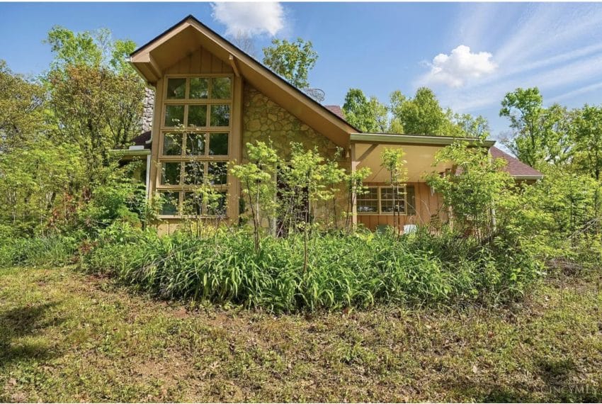 Ohio Contemporary Country Cottage