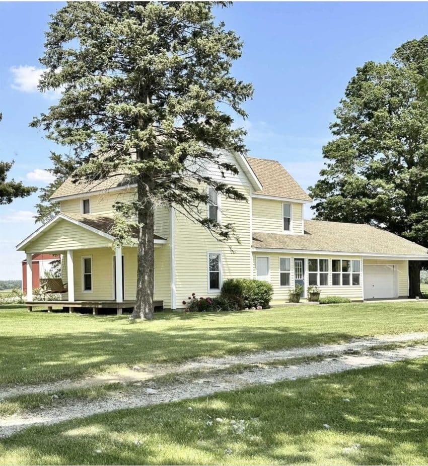 Illinois Farmhouse