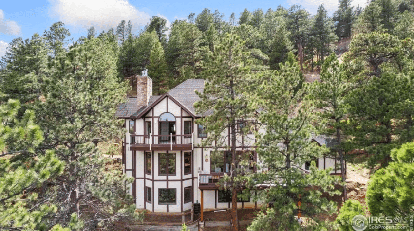 Cozy Colorado home
