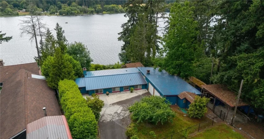 washington waterfront home