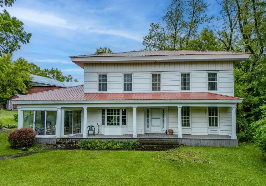 pennsylvania farmhouse