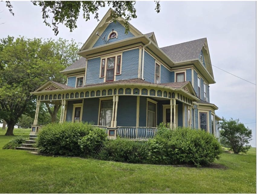 Iowa Victorian Farmhouse