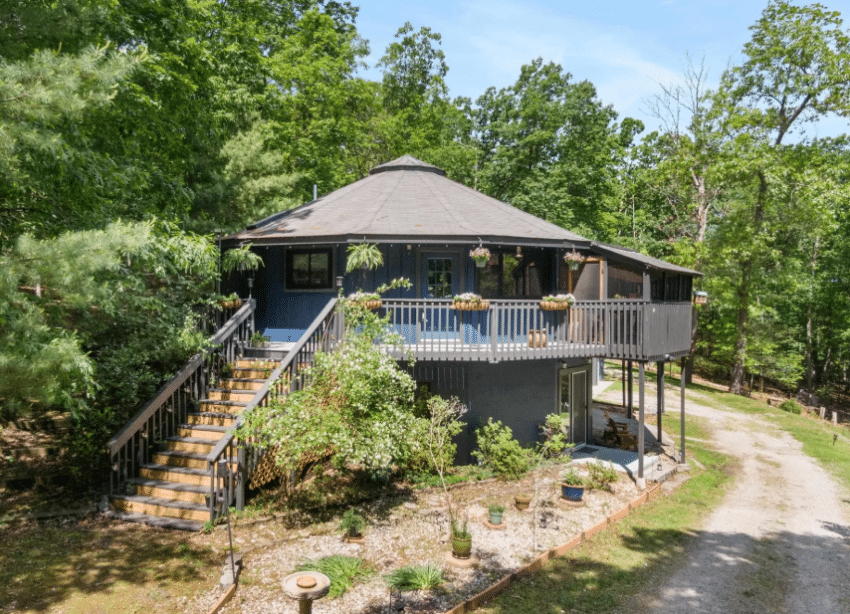 Octagon house for sale
