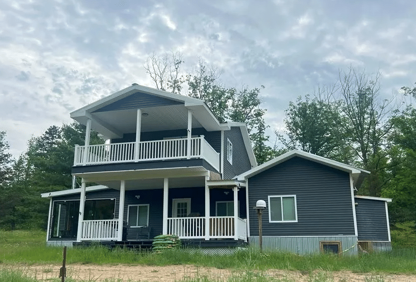 Michigan Hunting Cabin