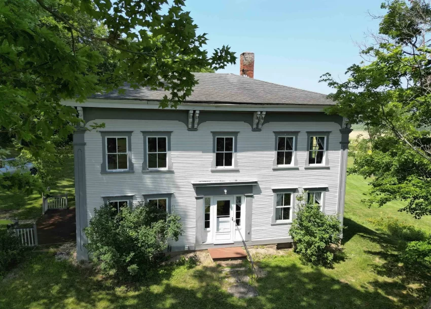 vermont colonial
