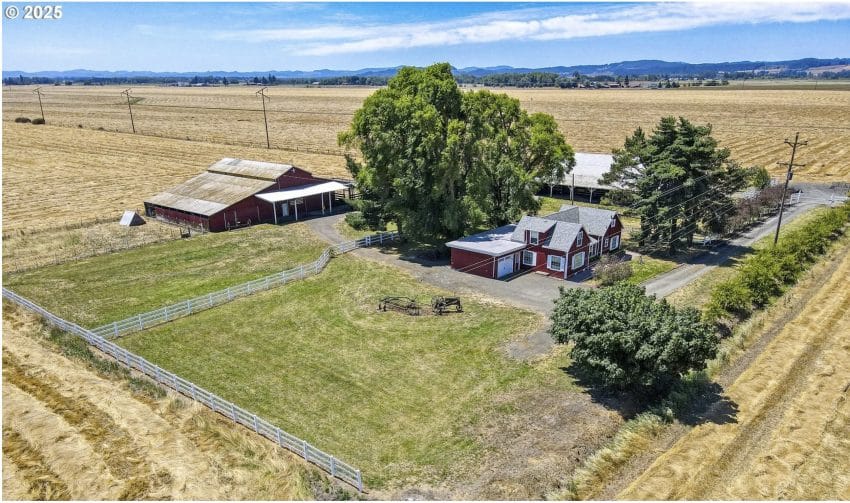 Oregon Farmstead