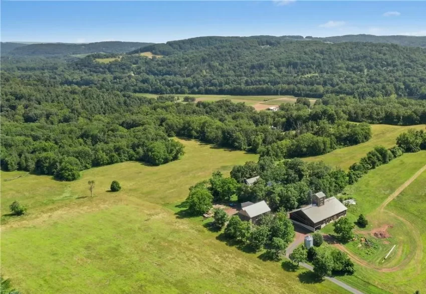 pennsylvania farmhouse