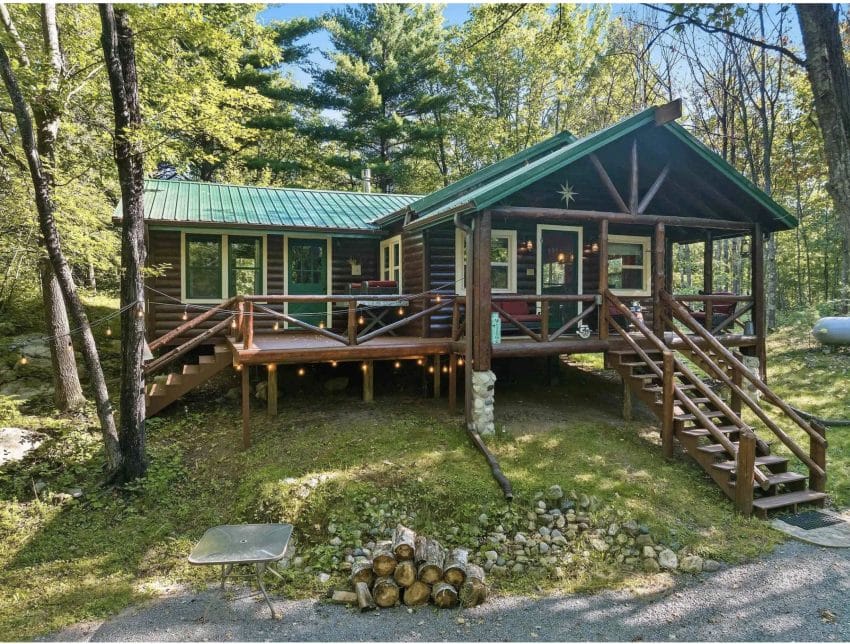 Wisconsin Log Cabin