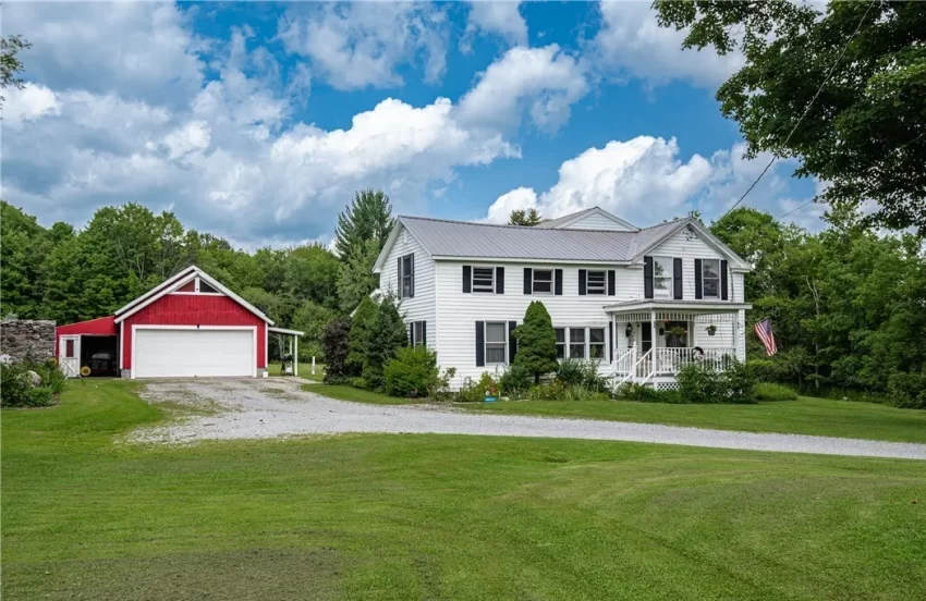 New York farmhouse