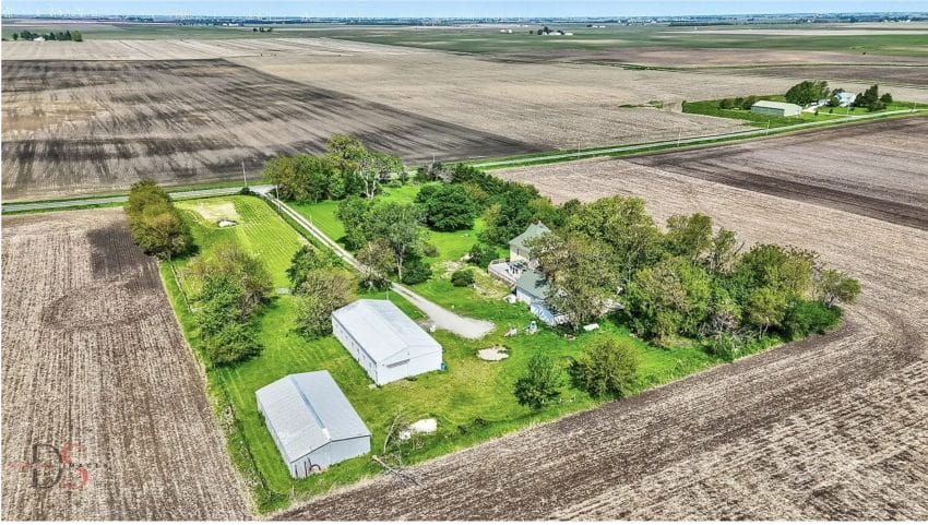 Illinois Farmhouse