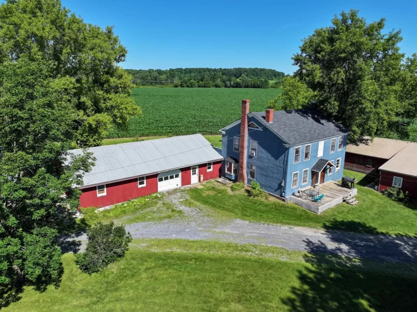 vermont farmhouse