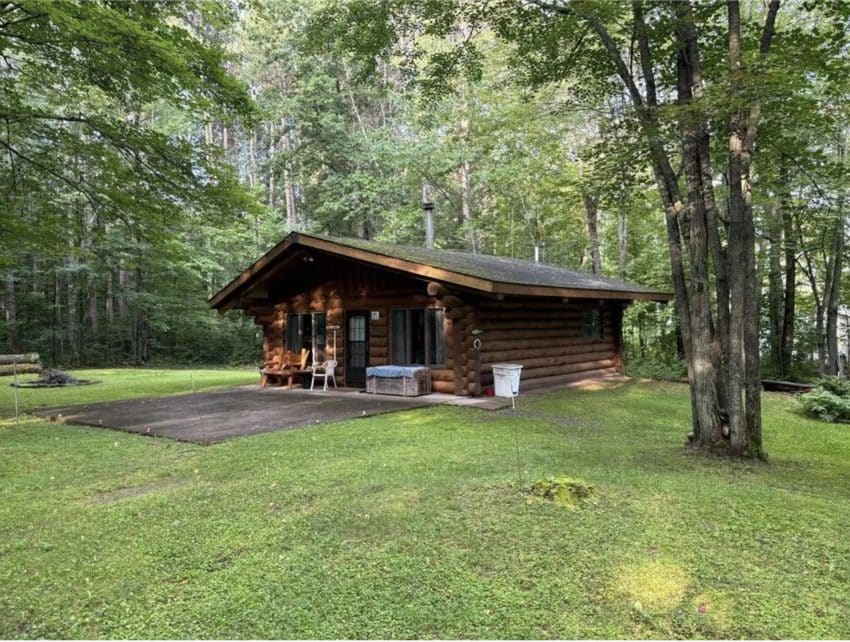Minnesota Log Cabin