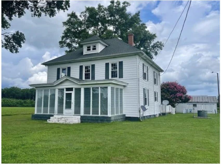 Virginia Farmhouse