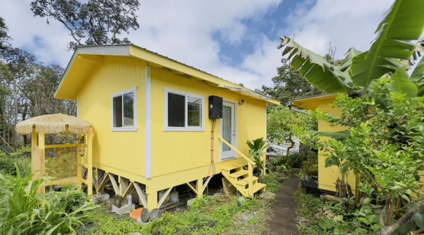 Tiny Off-Grid Hawaii Home