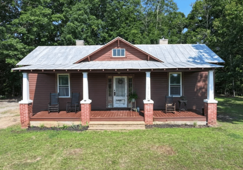 c.1930 Virginia Farmhouse