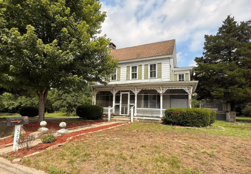 Circa 1910 Historic New Jersey Home on 1.82 Acres