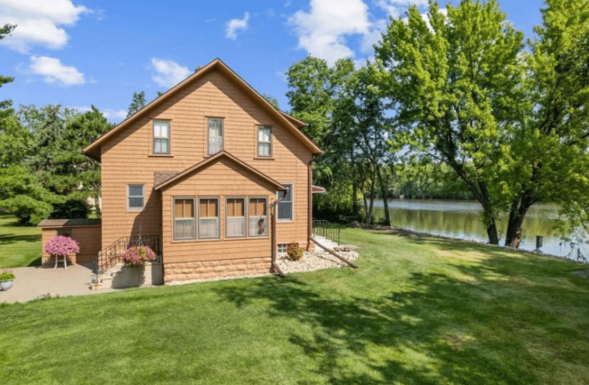 Minnesota Riverfront Home