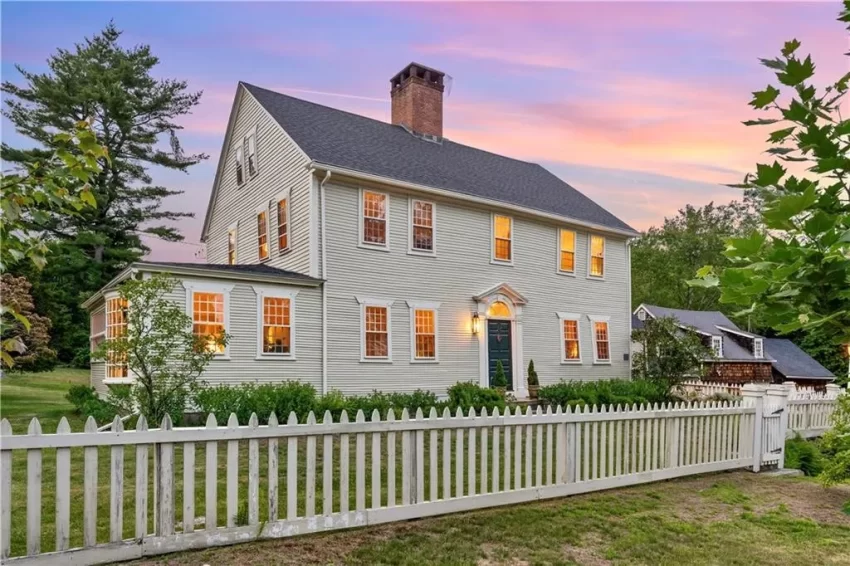 Rhode Island colonial