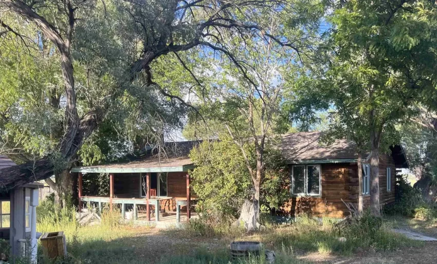 wyoming handyman special