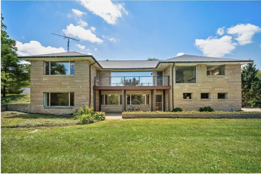 Michigan Contemporary Country Home