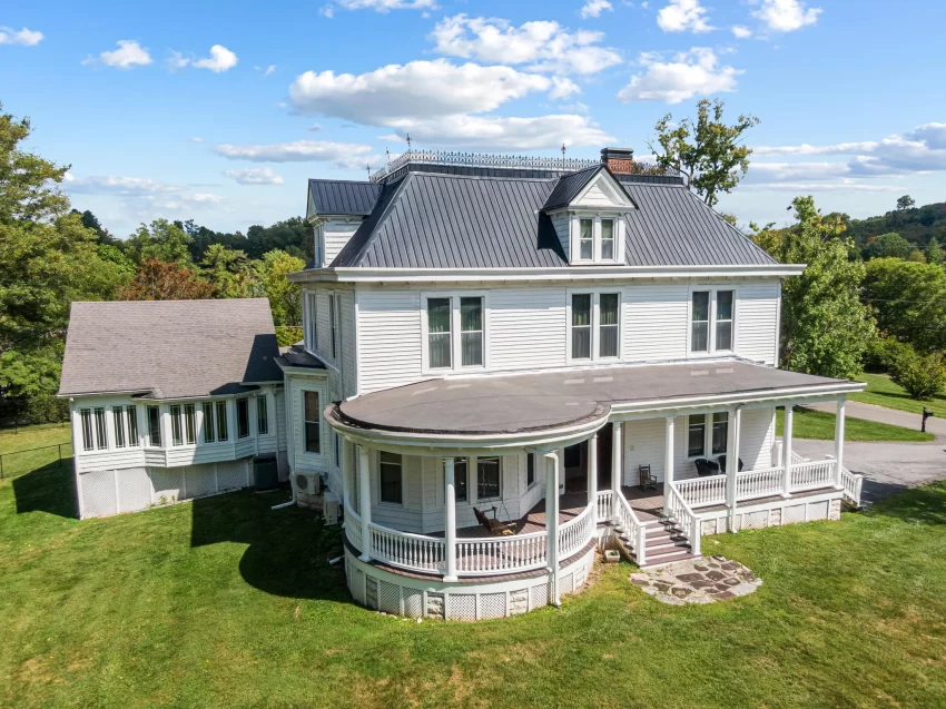 virginia farmhouse