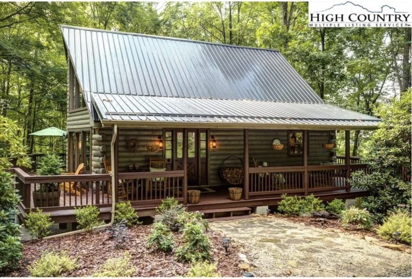 North Carolina Log Cabin