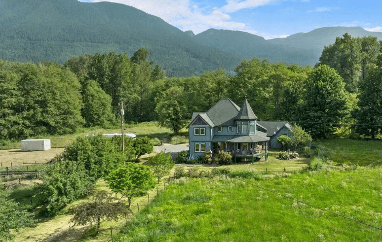 Riverfront Victorian Home