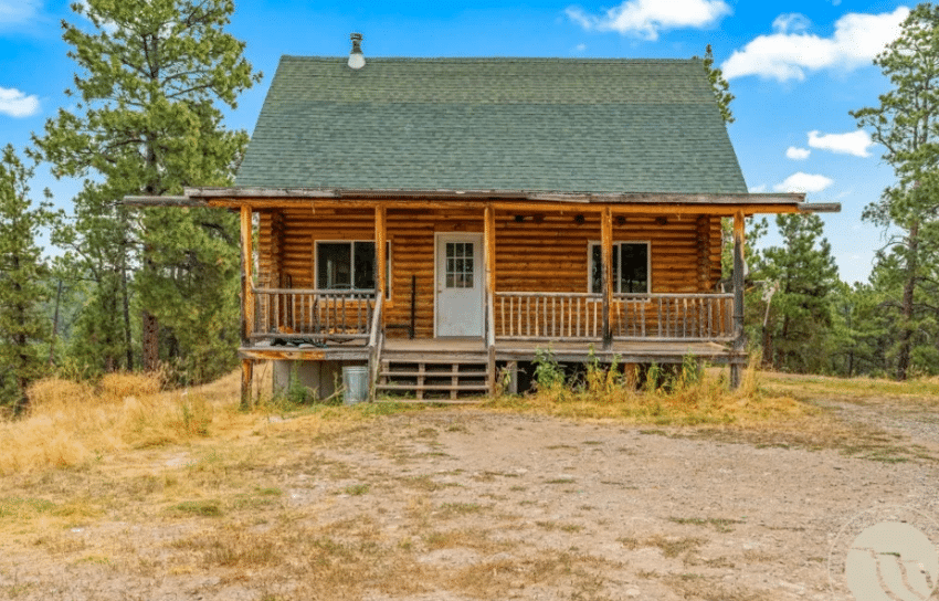 Montana Log Cabin