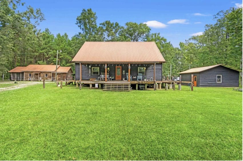 South Carolina Country Home W/Guest House