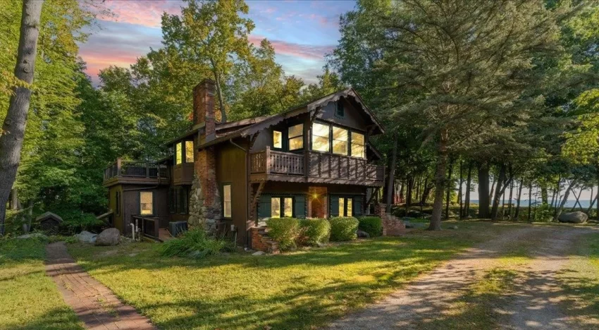 beachfront michigan home