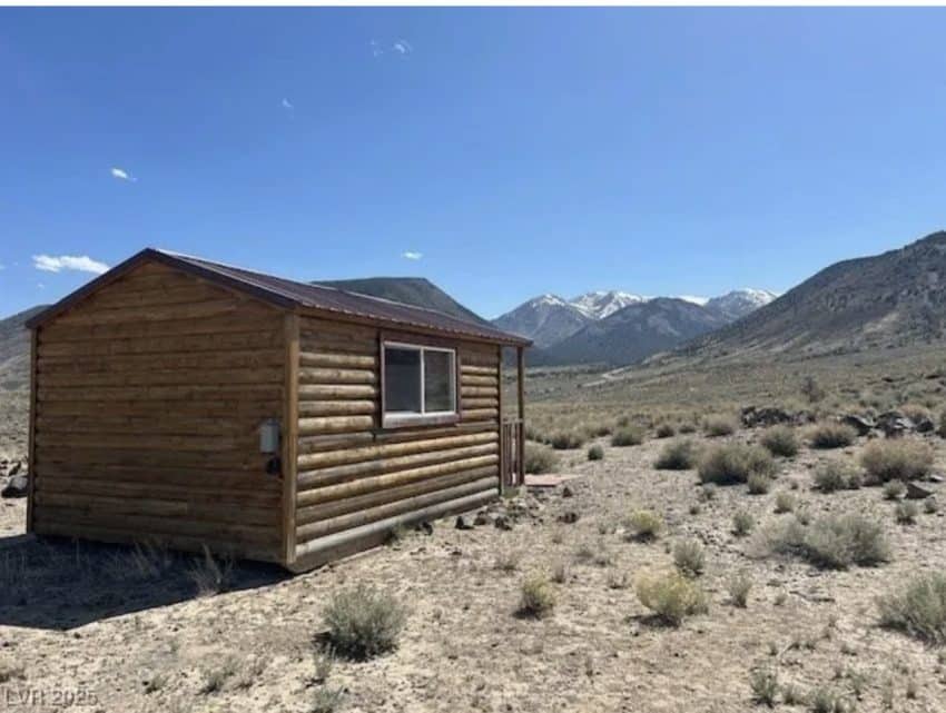 Nevada Off-Grid Cabin