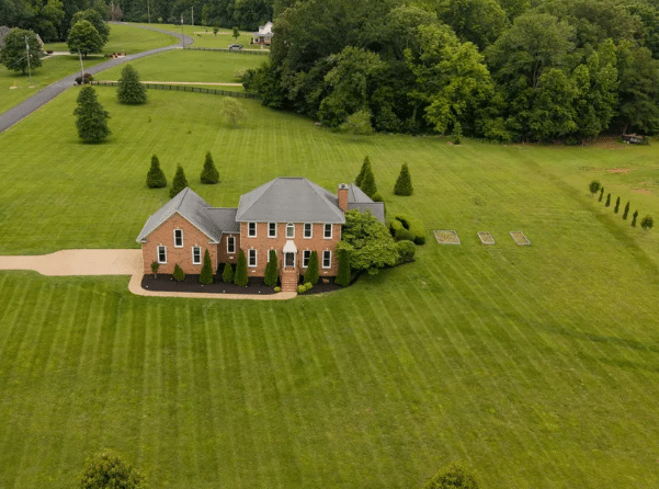 Brick Tennessee Home