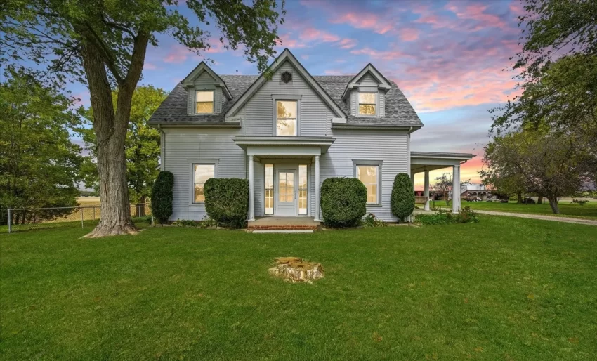 indiana farmhouse