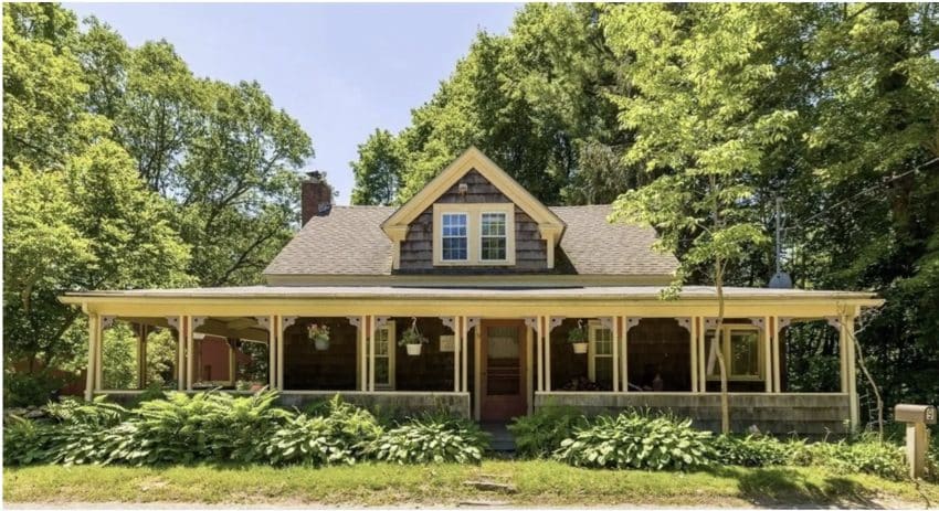Historic Massachusetts Country Cottage