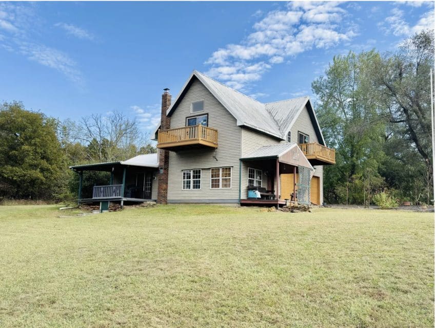 Missouri Farmhouse